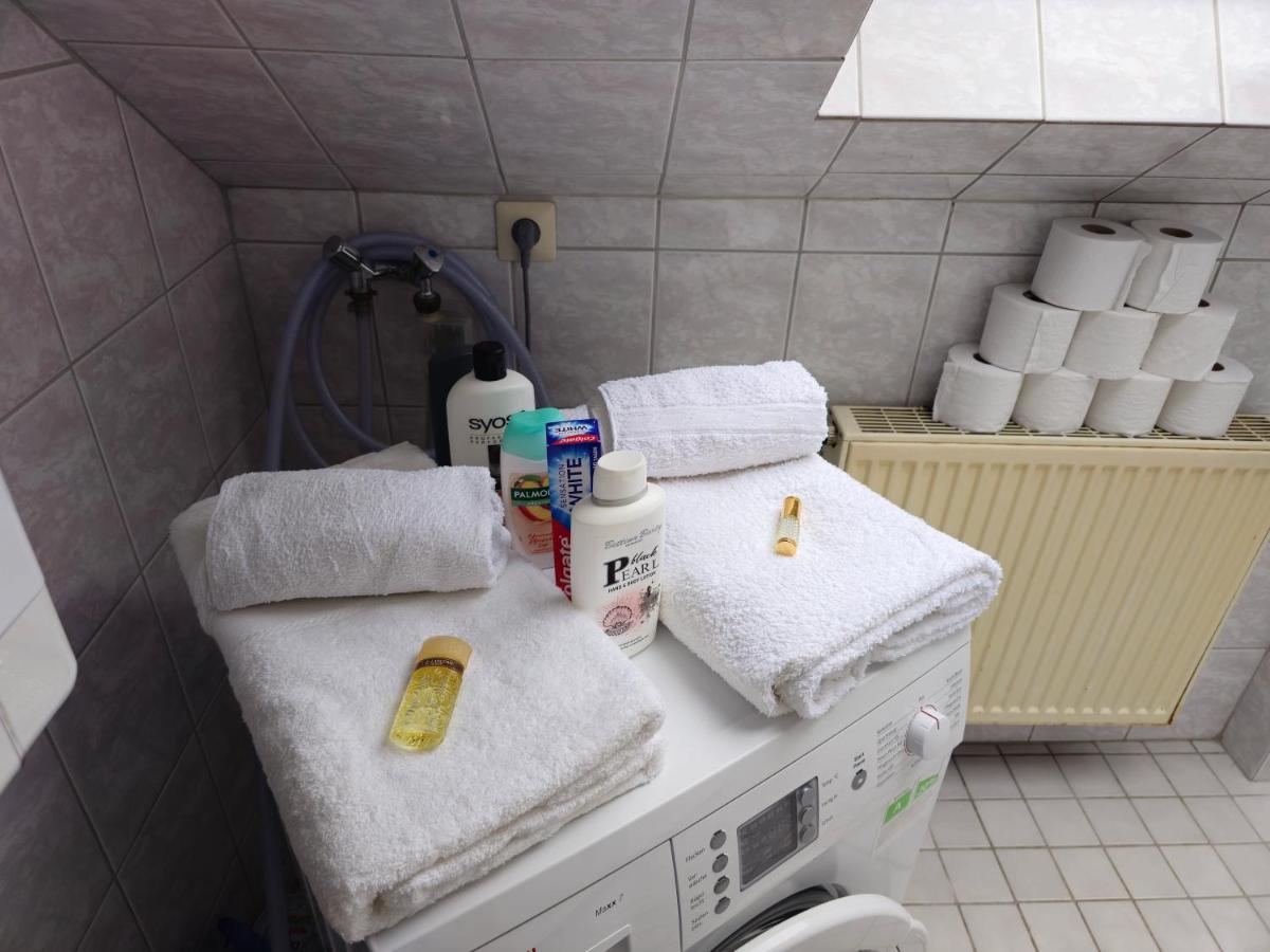 Sauna - Massage -Bodensee-Cinema Feeling- Home Sharing - Parking - Kueche 라돌프젤암보덴시 외부 사진